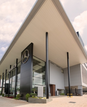 Mercedes Benz Showroom